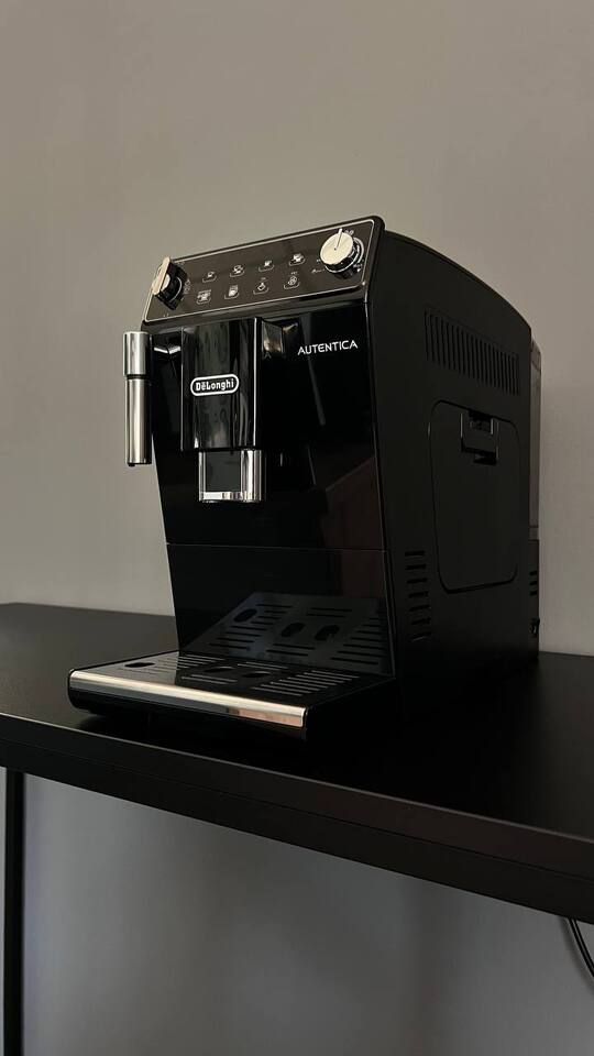 Кавомашина DeLonghi Autentica